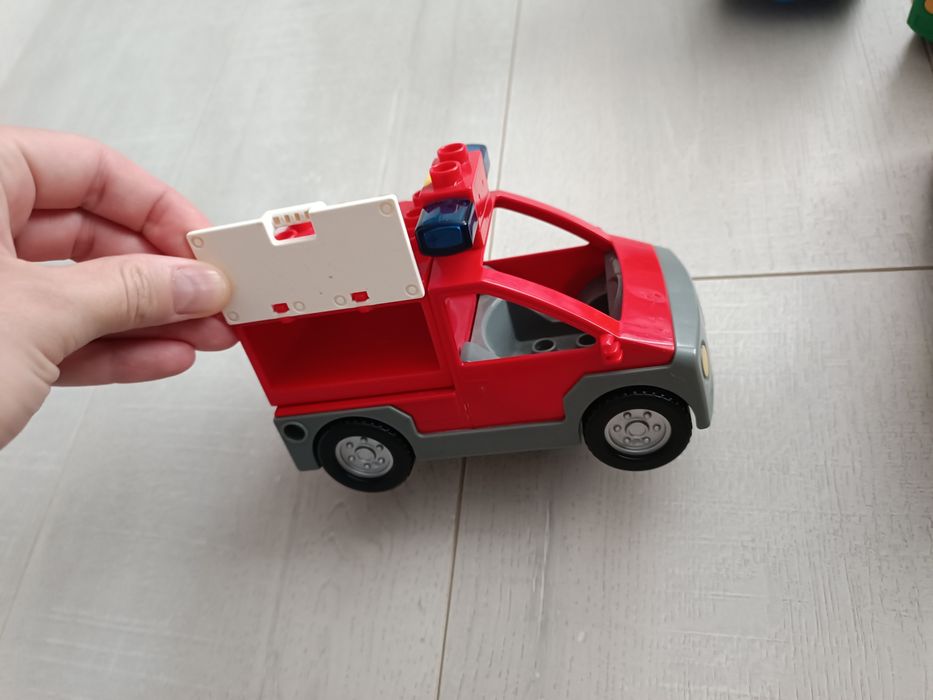 Лего дупло автомобілі