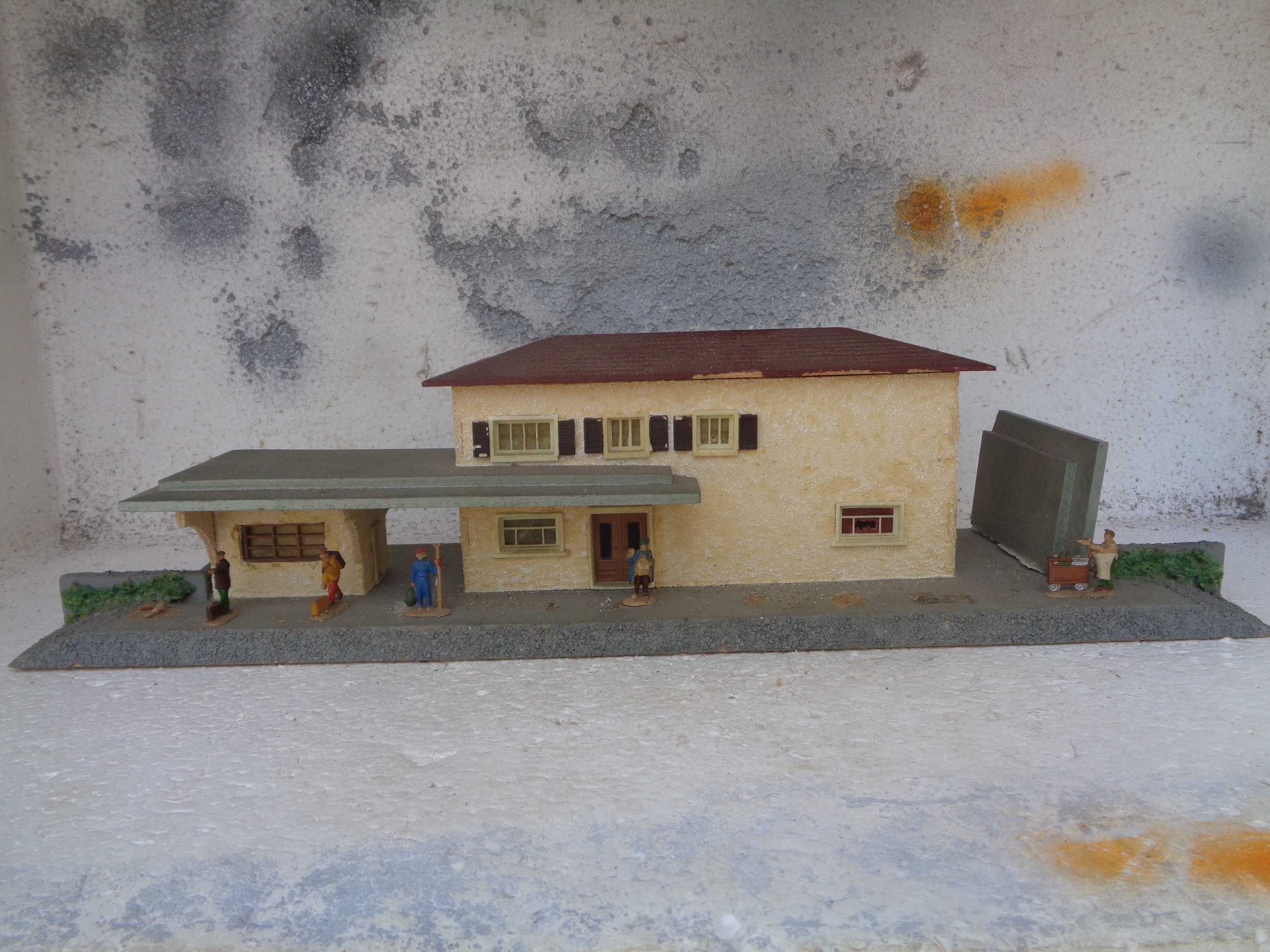 1:87 Faller Estação de comboio