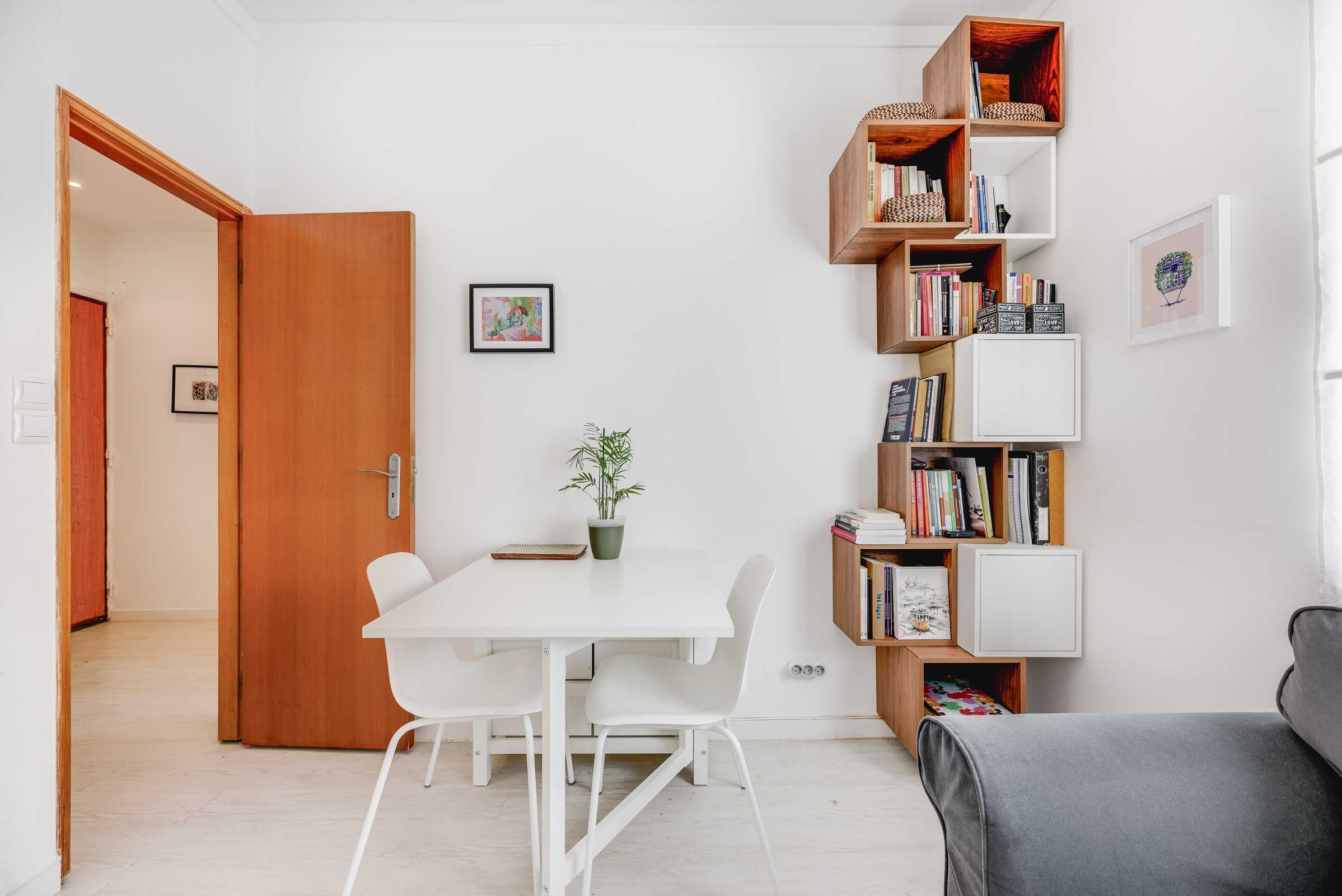 Apartamento T1 renovado - Sacavém
