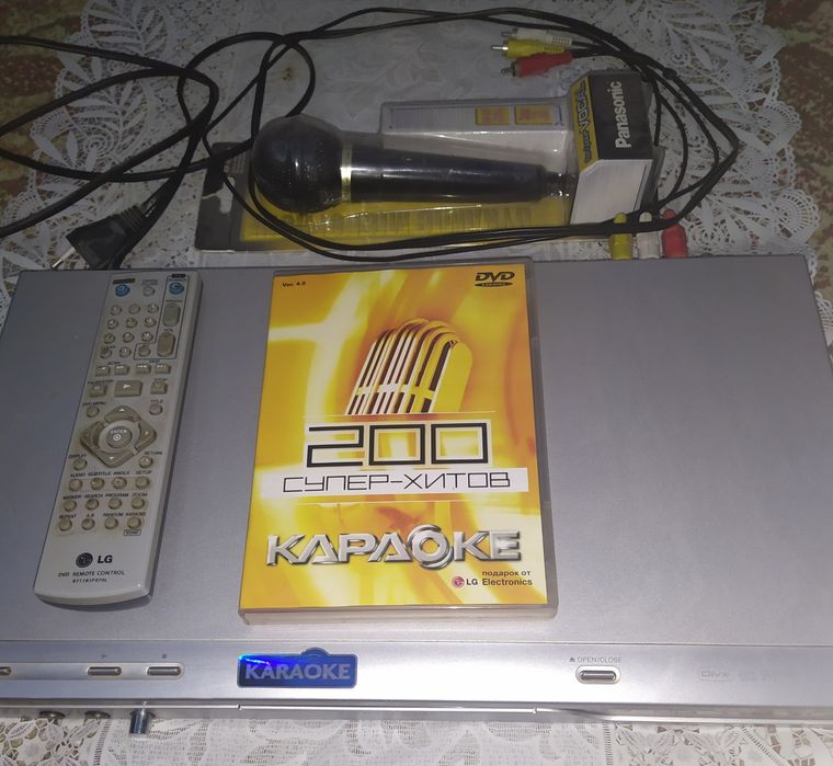 DVD програвач  .