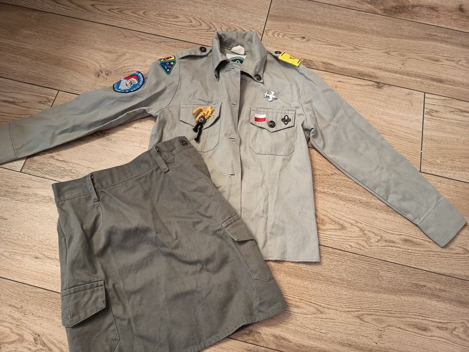 Mundur harcerski ZHP 134 cm