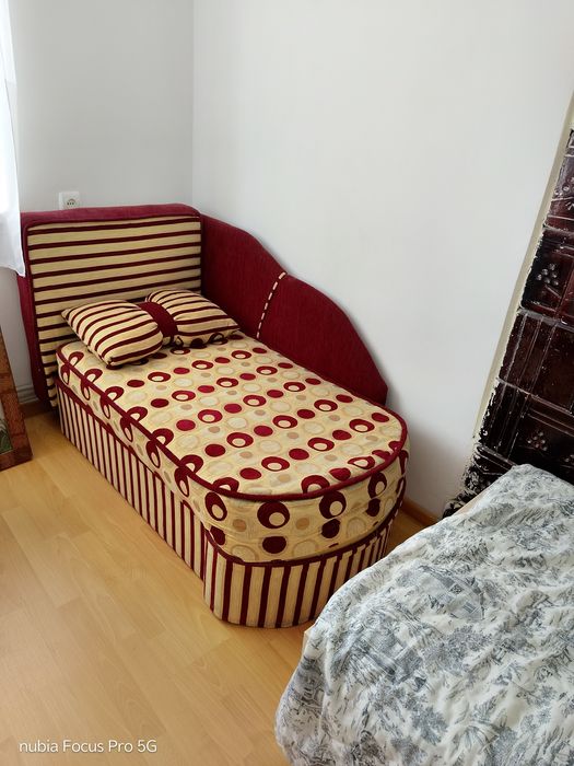 Продам диван розкладний одно спальний