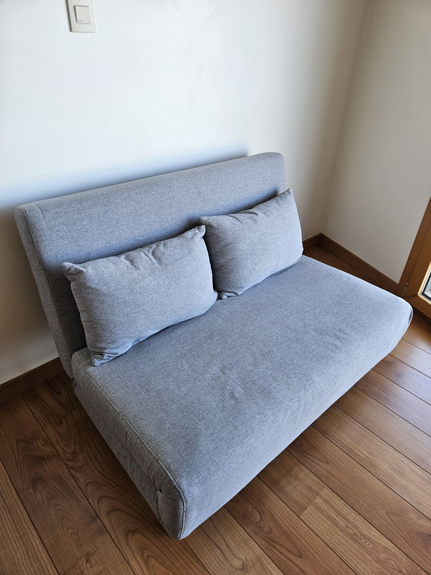 Sofá Cama de 2 lugares em Tecido Elen