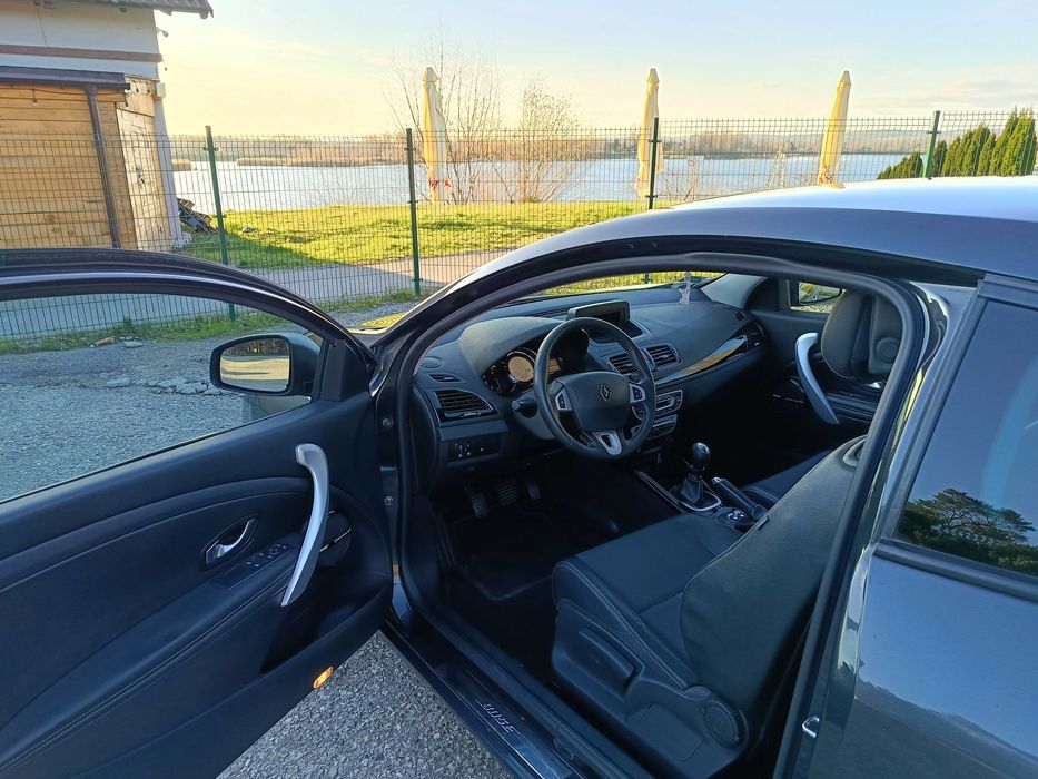 Renault MEGANE III Coupe BOSE 1.9 Dci