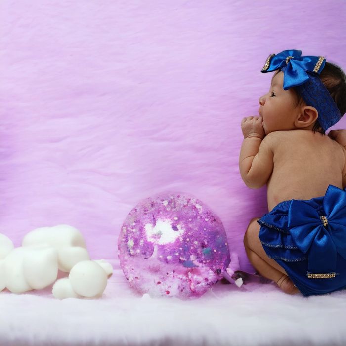 Vendo Tapa fralda + lacinho + sapatinho