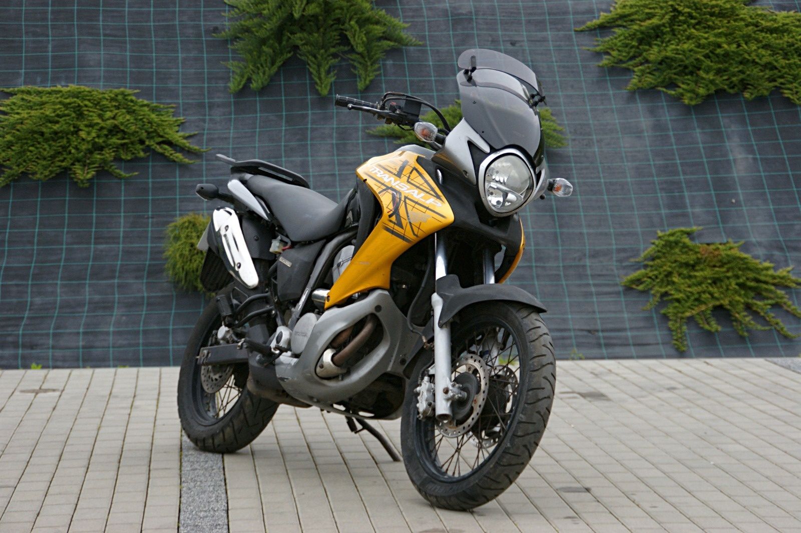 Honda Transalp 2008