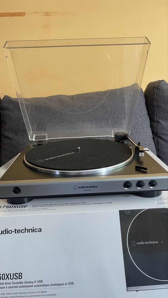 Audio-Technica AT-LP60XUSB (Silver, USB + RCA, Automatic)