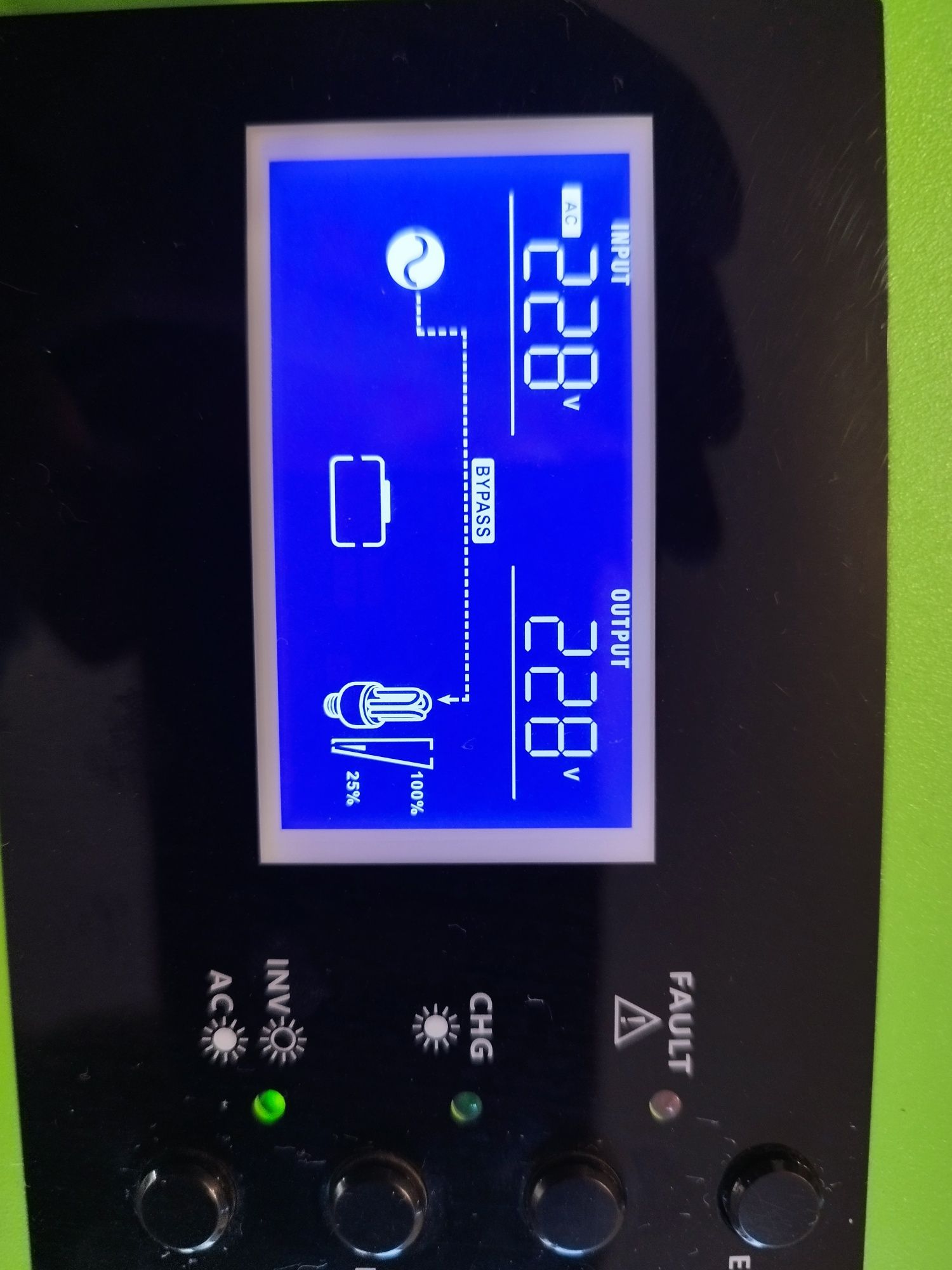 Hybrydowy inwerter Qoltec 5.5kW 1-fazowy