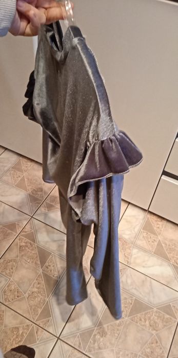 Werulorawana damskia r uniieslany