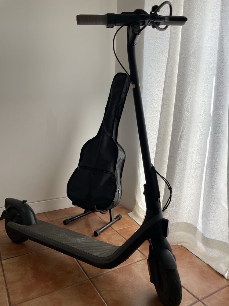 Desbloquei a liberdade com a Ninebot Scooter!