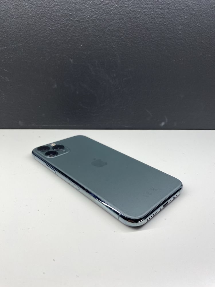 iPhone 11 Pro Midnight Green 98% bateria