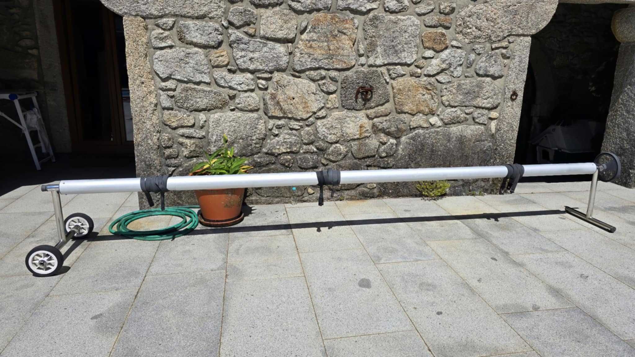 vendo desenrolador capa de piscina