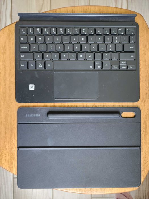 Чохол-клавіатура Book Cover Keyboard Tab S7 EF-BT870