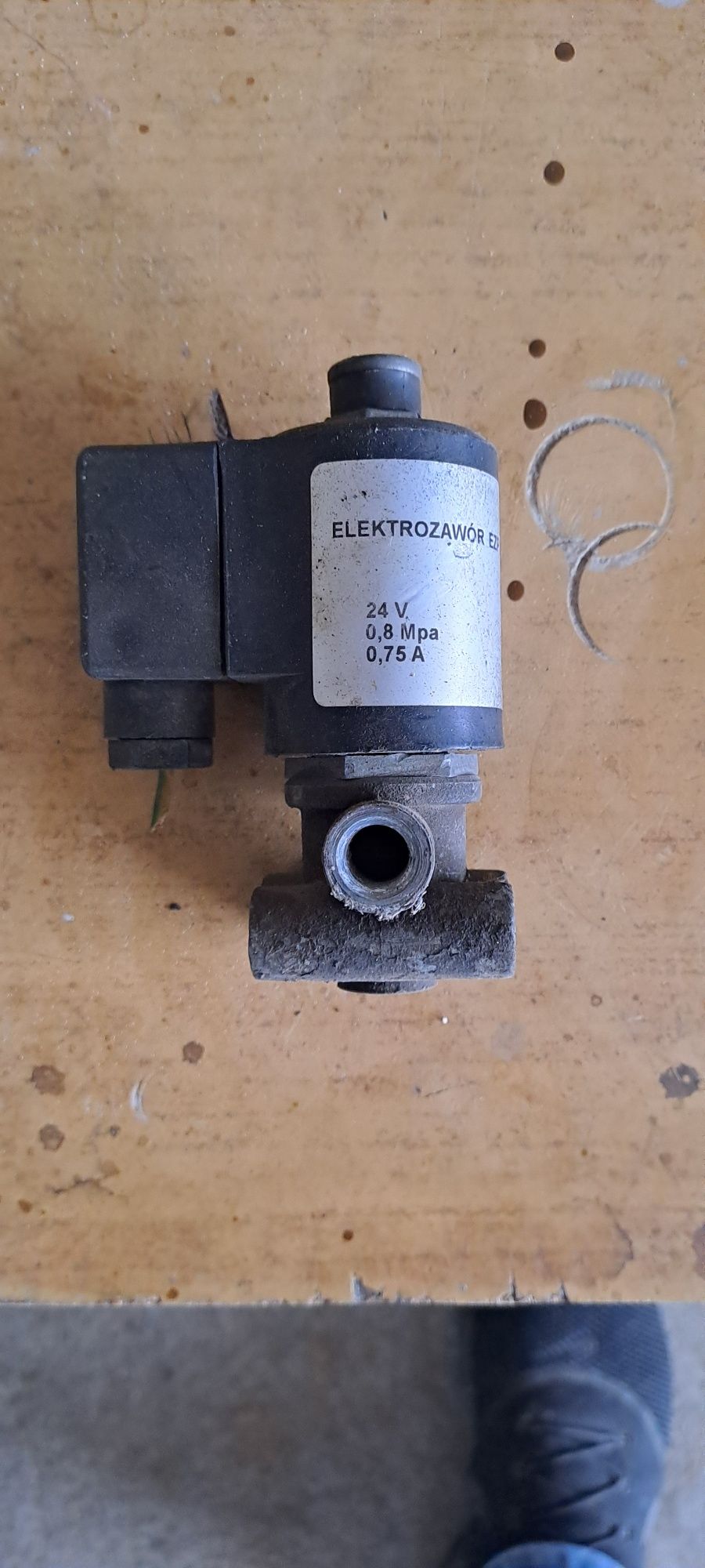 Elektrozawór EZP magnet 12, 24 V 0.8 MPa