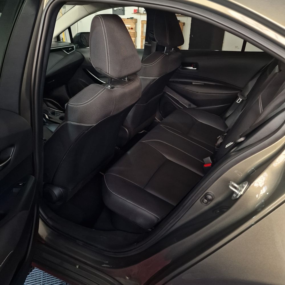 Toytota Corolla Luxury 2023