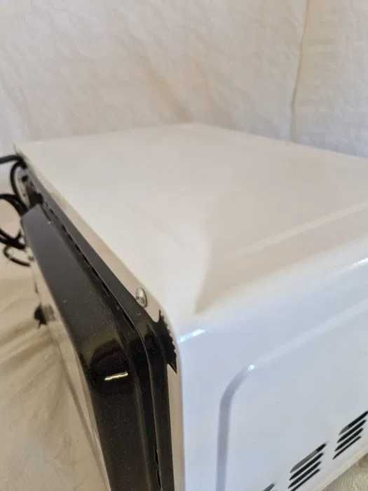 Mikrofala cecotec proclean