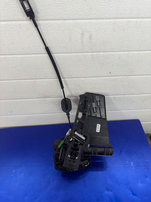 FORD FIESTA MK7 ZAMEK PRAWY TYL 5D LIFT 4 PIN