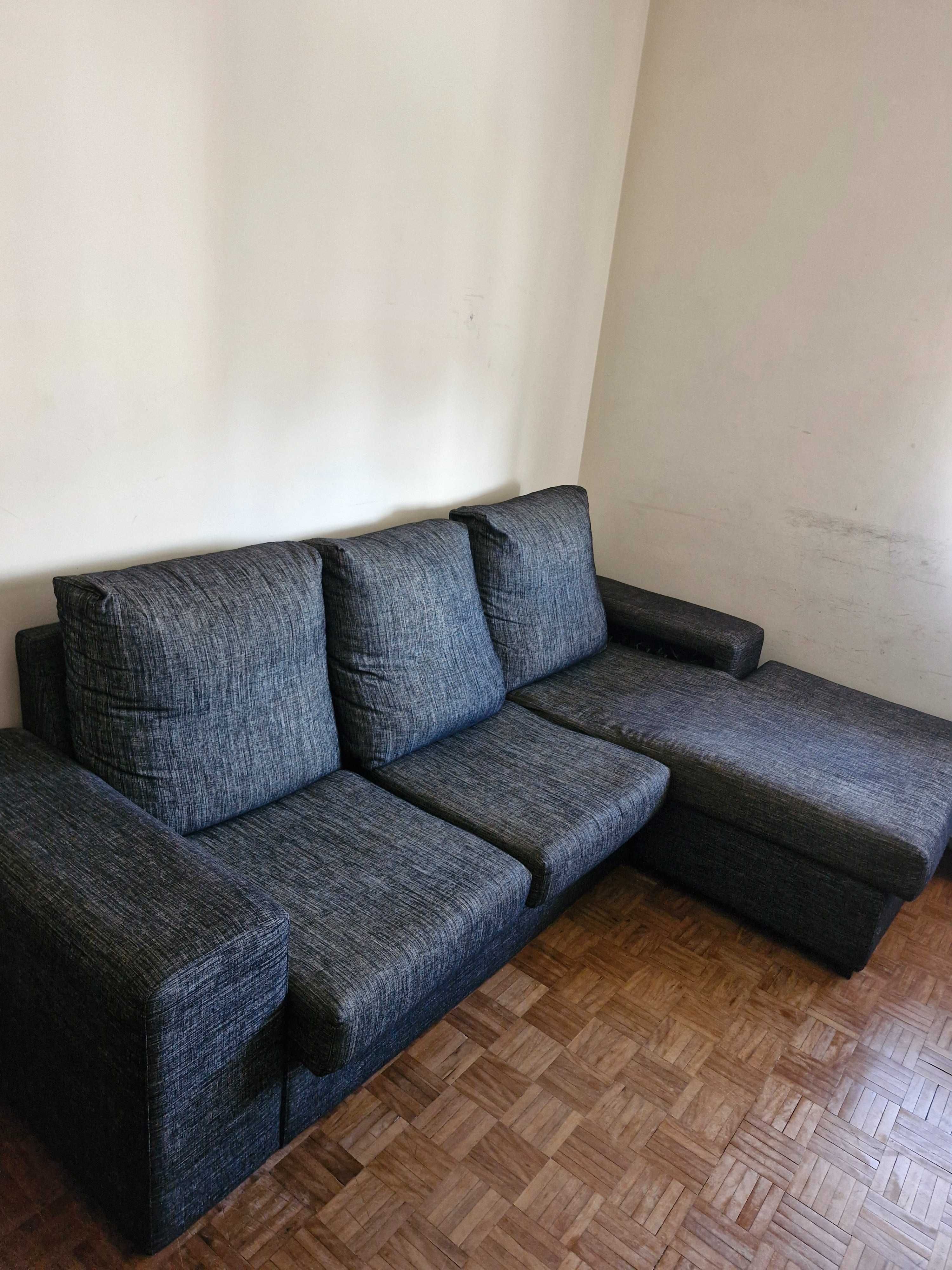 Sofá 3 lugares com chaise longue usado