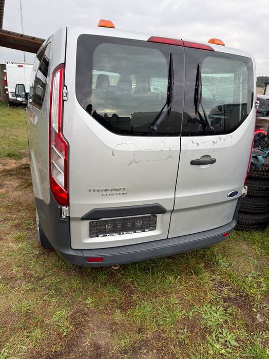 Ford transit custom 9osob 2014 rok klima 2.2 diesel 247 przebiegu