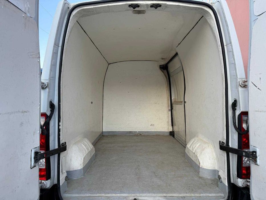 Renault Master 2.3 DCI 125 F3300