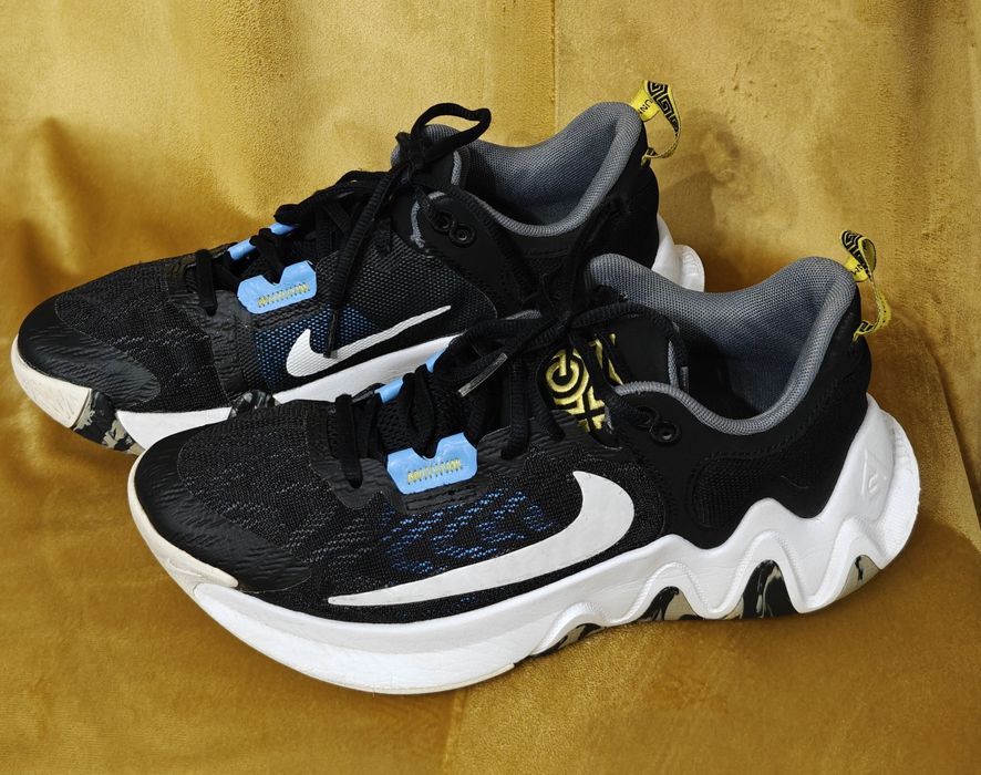 Buty sportowe Nike Giannis Immortality 2  r.40