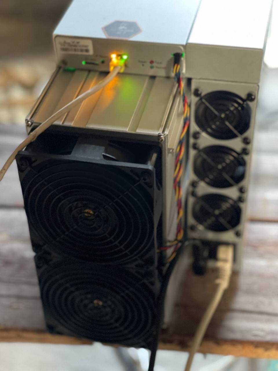 Asic Antminer K7 Асік Майнер К7