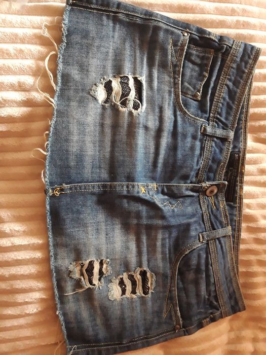 Джинсова спідниця - міні Bershka