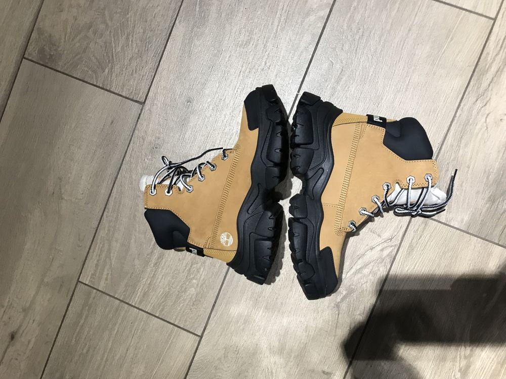 Ботинки TIMBERLAND 38 размер