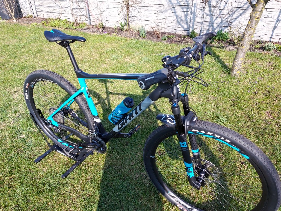 Giant xtc advanced 29 carbon fox 32 shimano xt 200 kl przebiegu