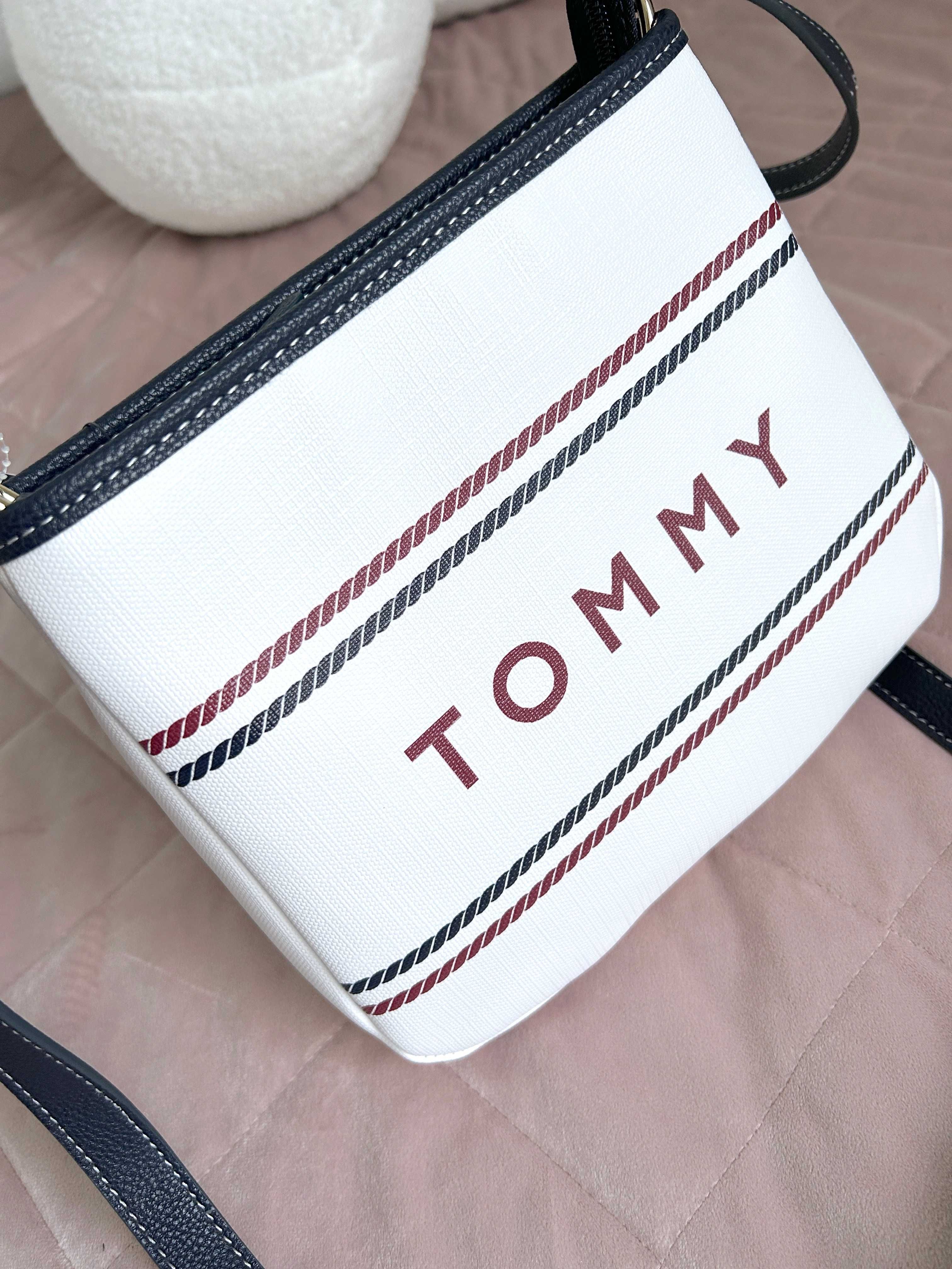 Tommy Hilfiger torebka na pasku