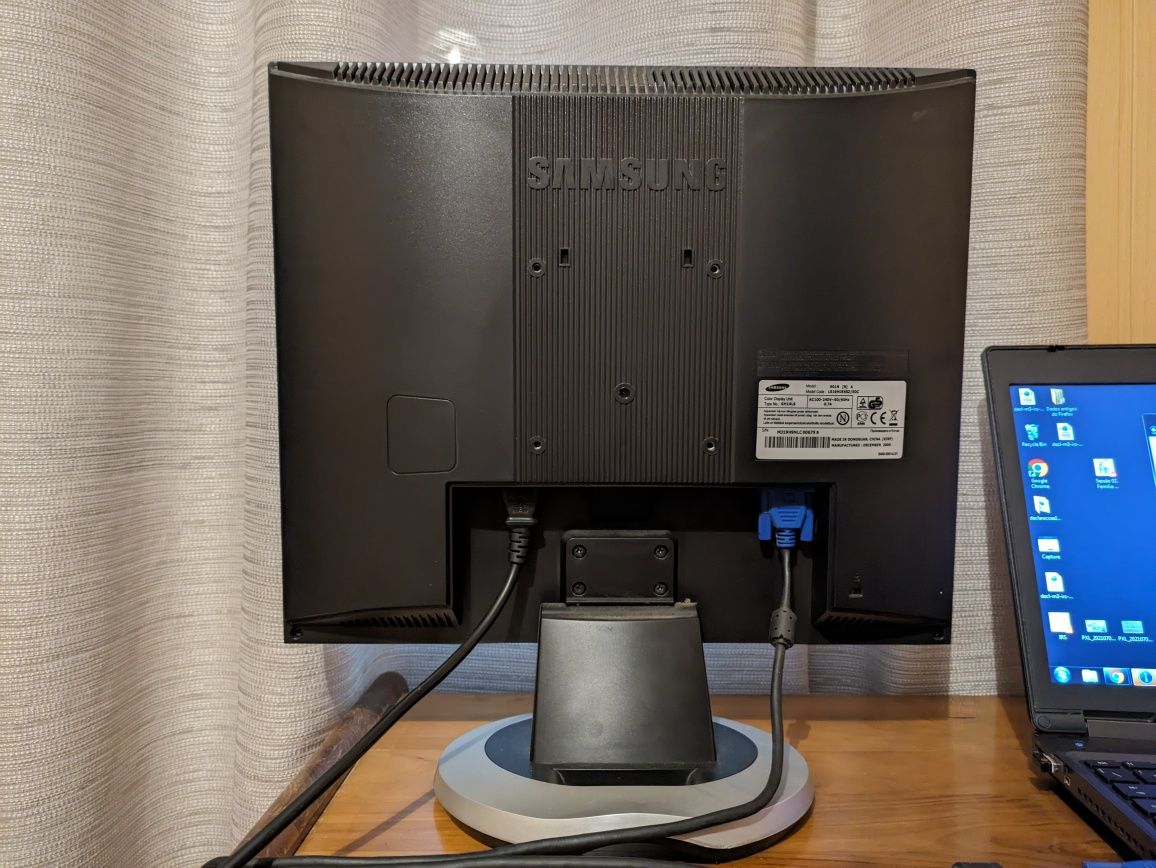 Monitor LCD Samsung SyncMaster 901N