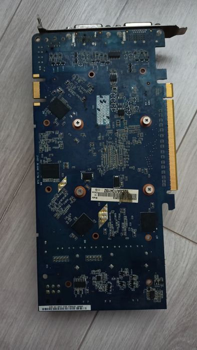 Asus en9600gt karta graficzna