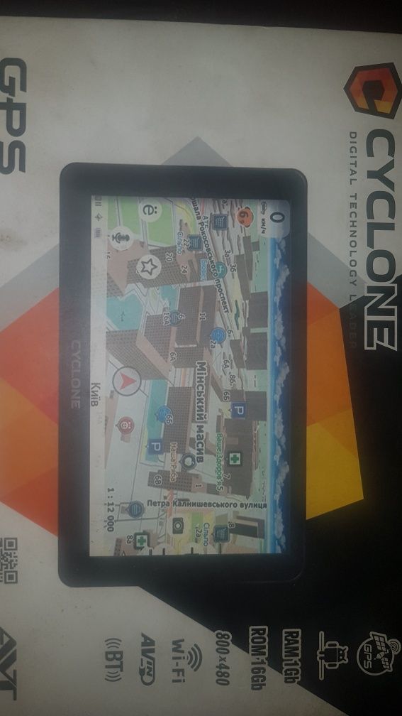ПРОДАМ по НЕ надобности  Навигатор  CYCLONE 760!
