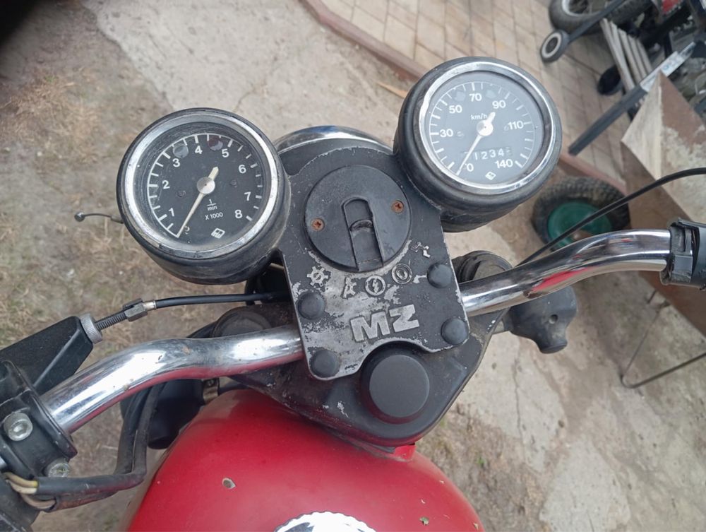 MZ ETZ 150 badz 250