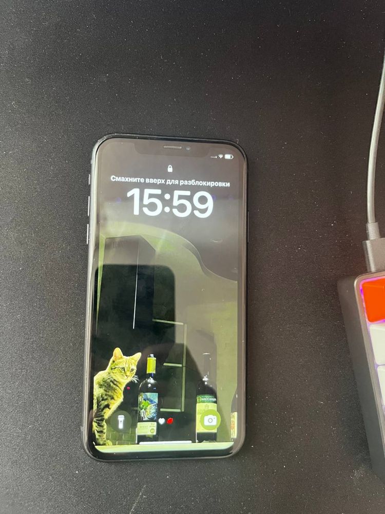 Продам айфон ХR 64gb