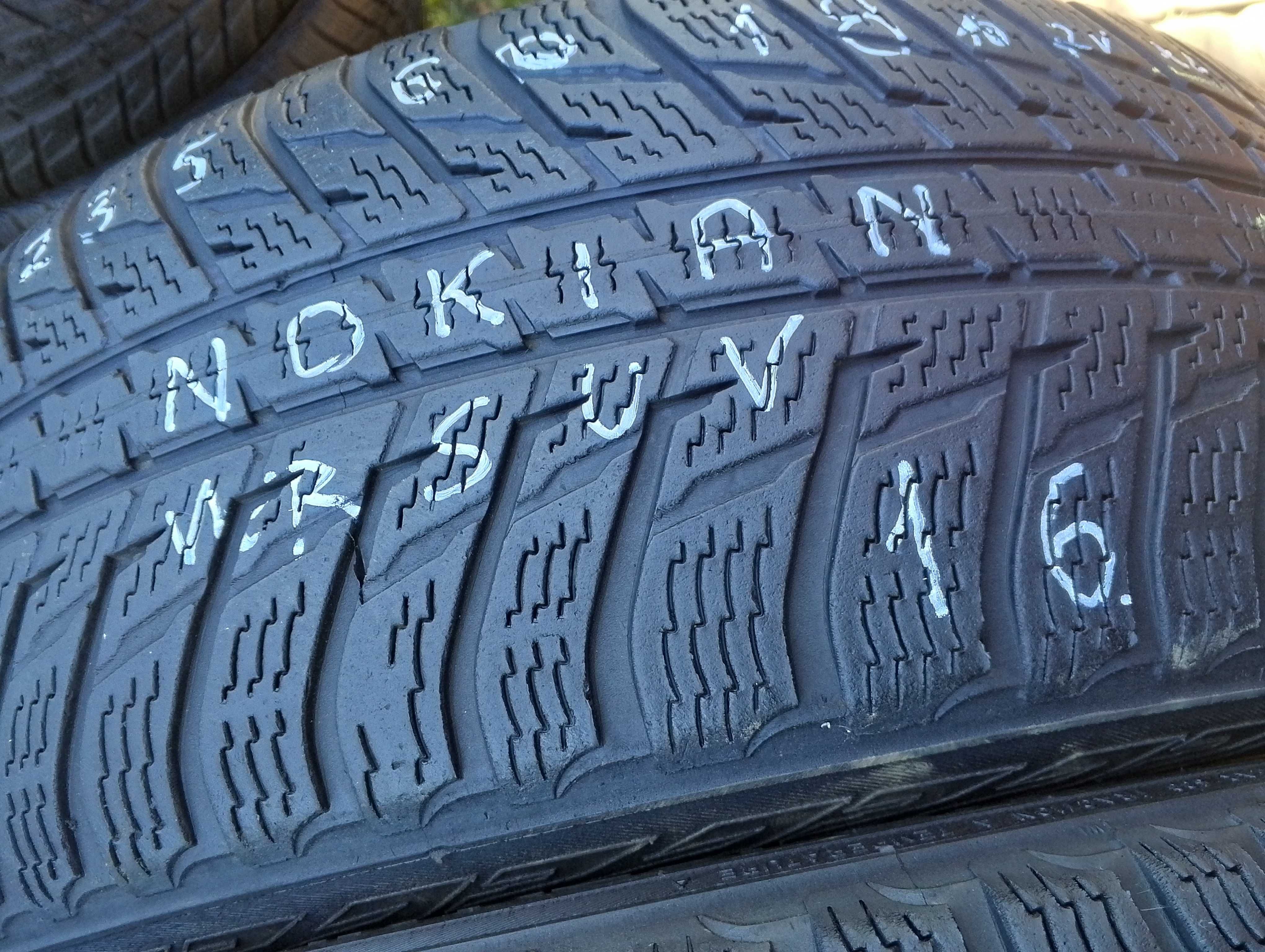 opony 2szt. 235/60/18 108 H  Nokian SUV