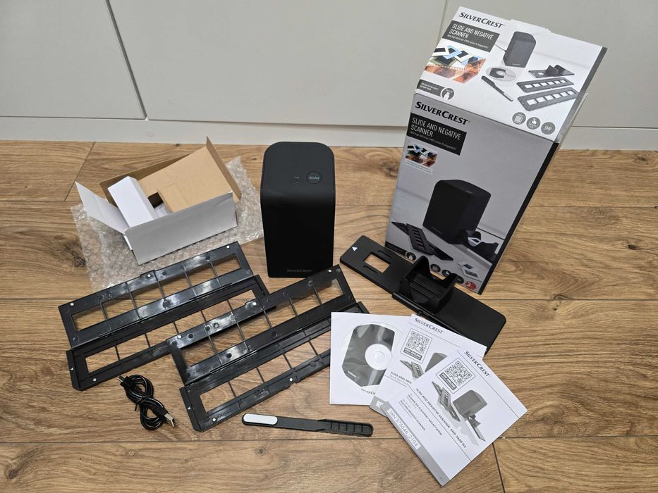 Skaner klisz, negatywów, slajdów, stan idealny, mało używany