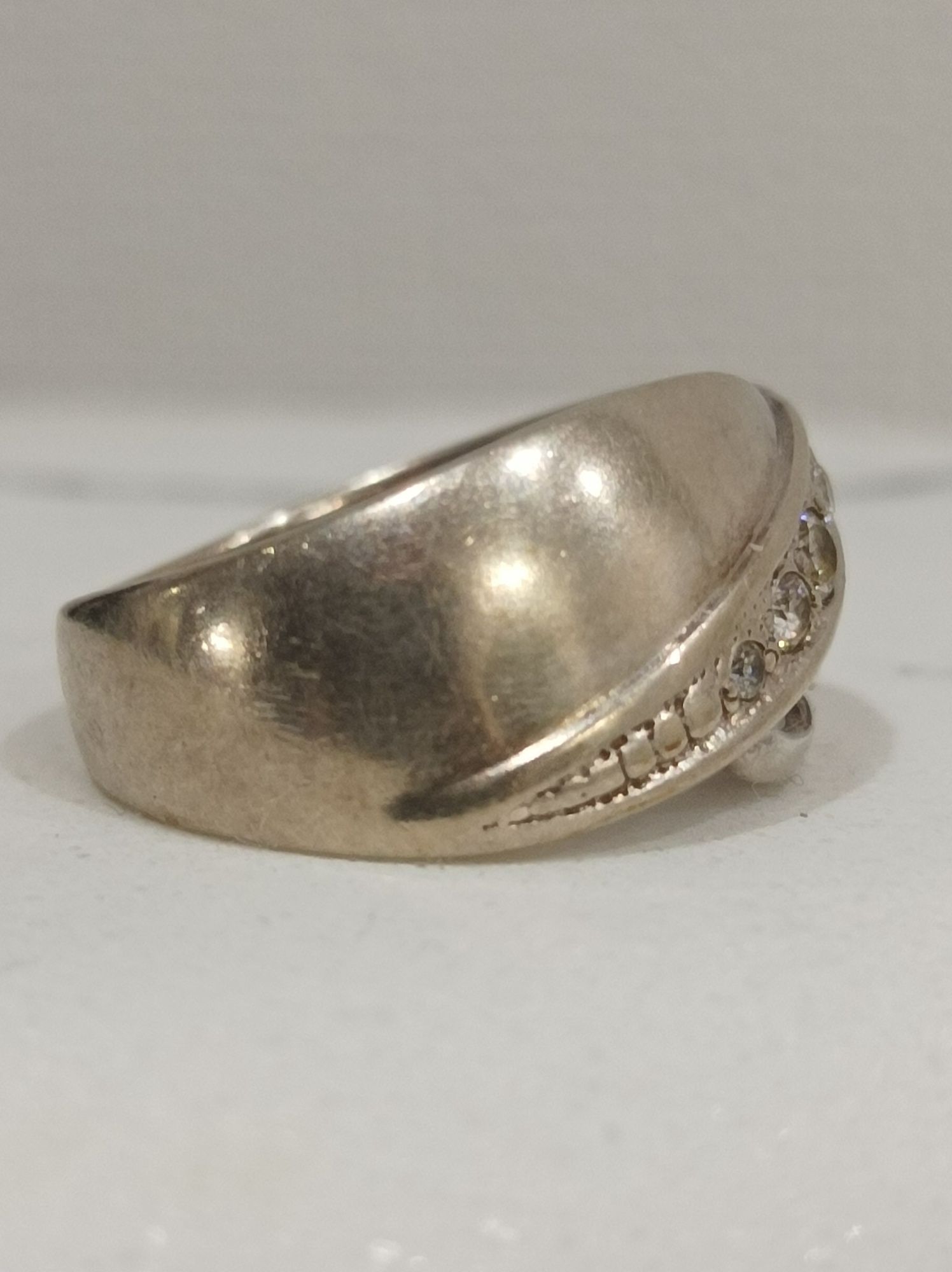 Продам кольцо советских времён..Серебро 875