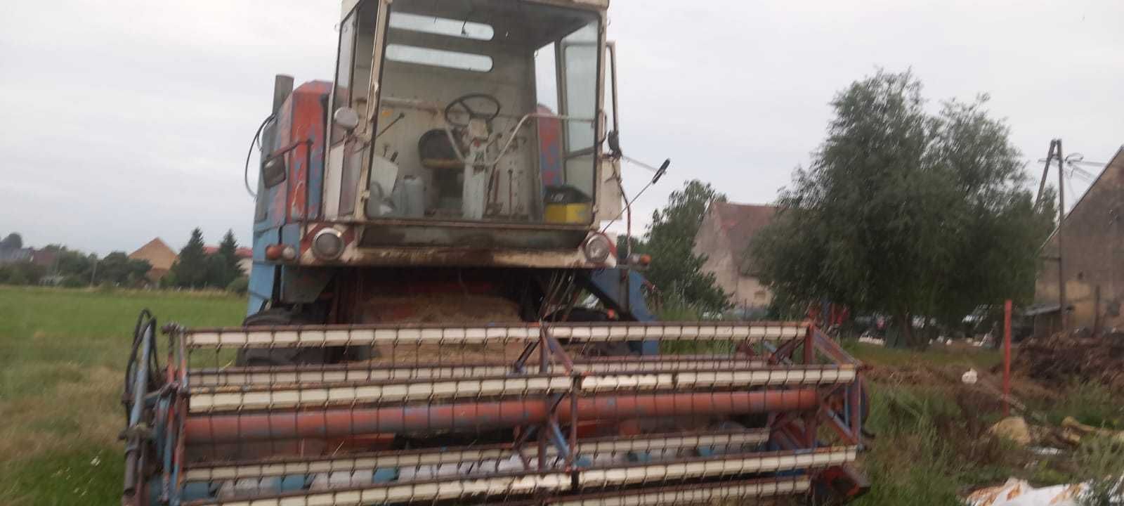 Sprzedam kombajn bizon 56