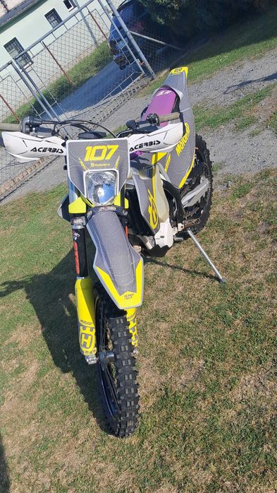 Husqvarna fe 250ccm 2018r zarejestrowana 90mth bez wkładu