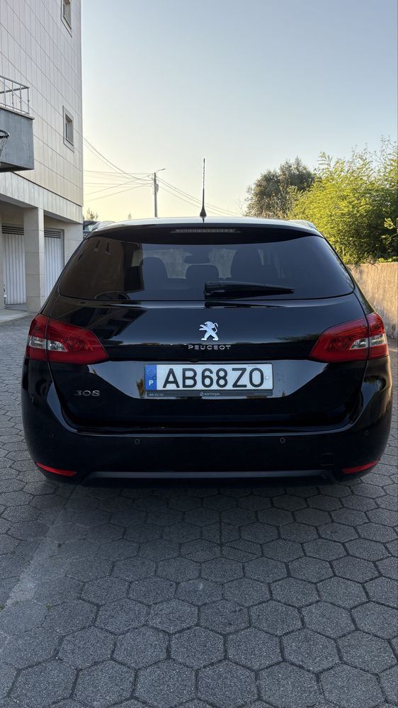 Peugeot 308 SW Style 1.5 bluehdi 130cv