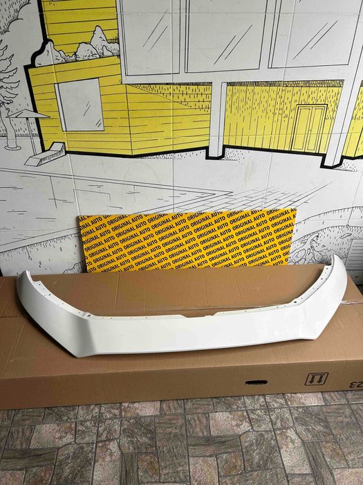 Накладка решітки верх удлинитель капота подовжувач Mazda CX-30