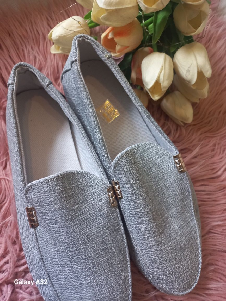 Nowe wsuwane buty eleganckie 41