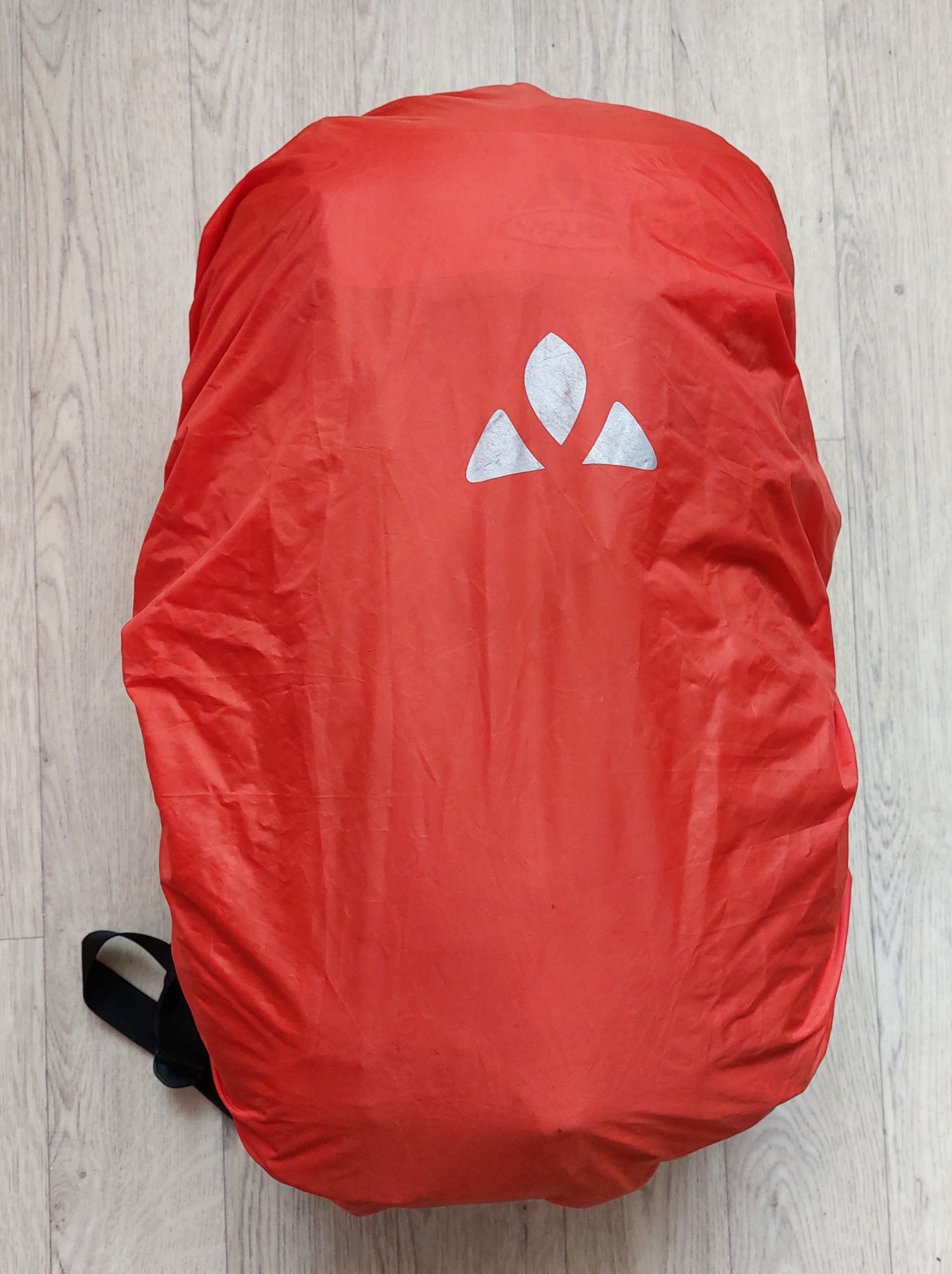 Рюкзак б/у VAUDE symphony 30L, дождевиком