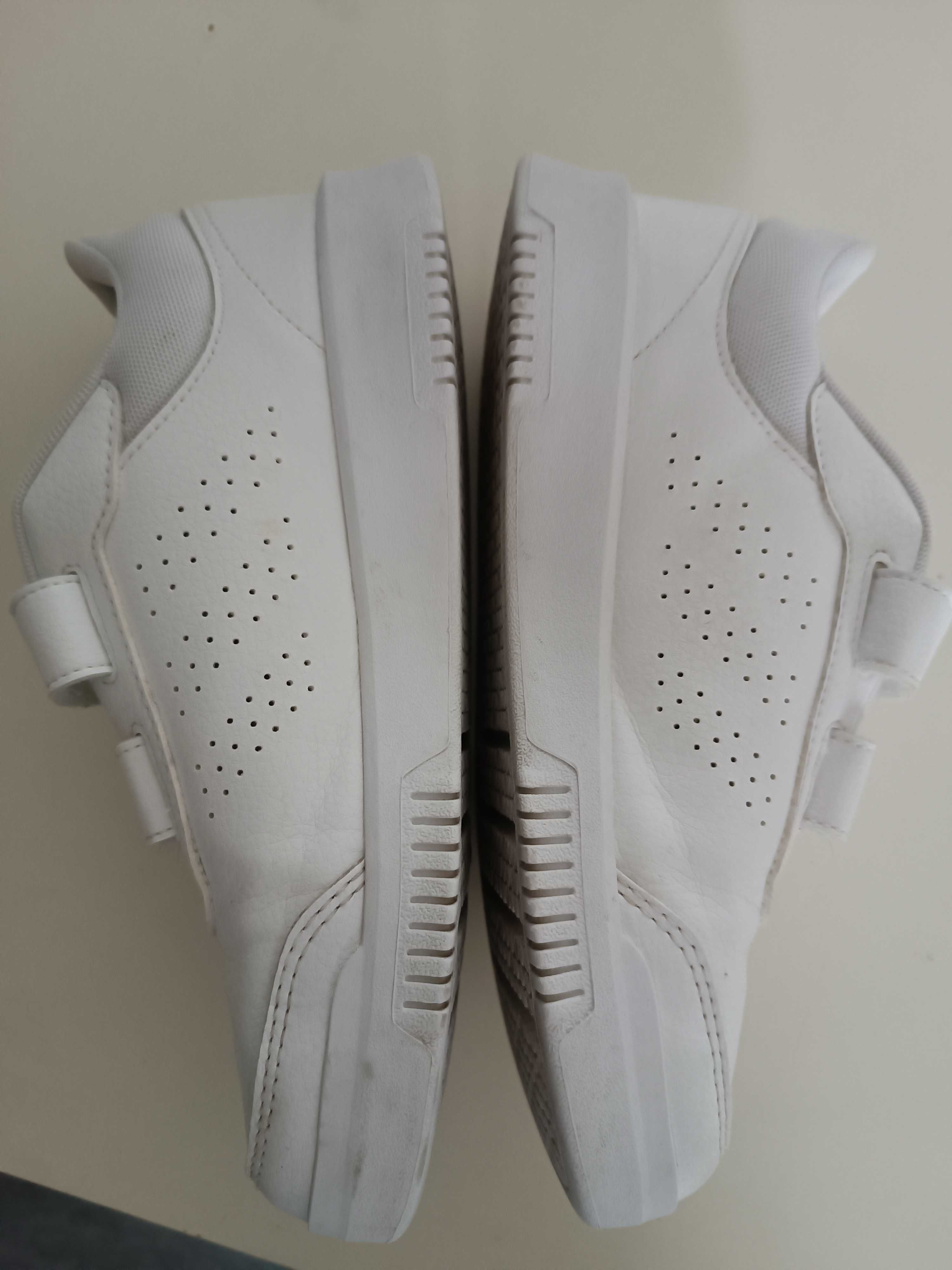Adidas Tensaur białe 36 1/3