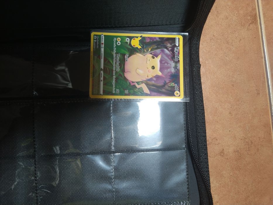 Binder ULTIMATE GUARD zipfolio 360 18-pocket xenoskin mini american