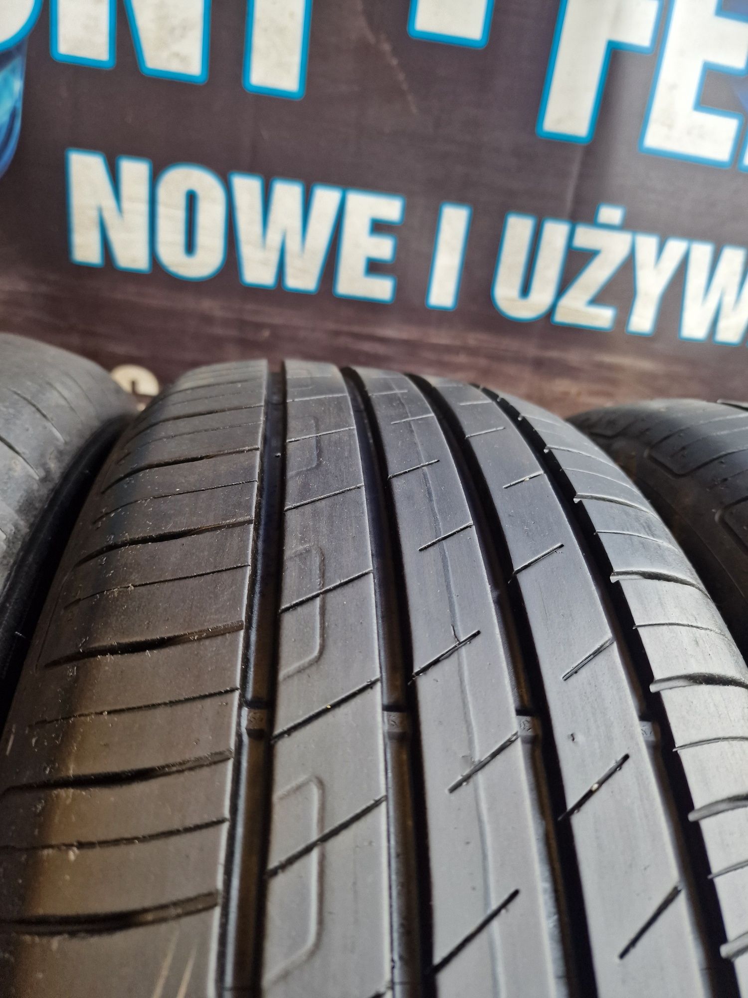 Opony letnie 215/55/17 Goodyear Komplet 7.2mm