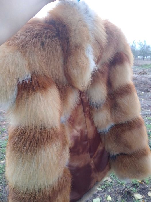 Продам гламурну жилетку Лисичка