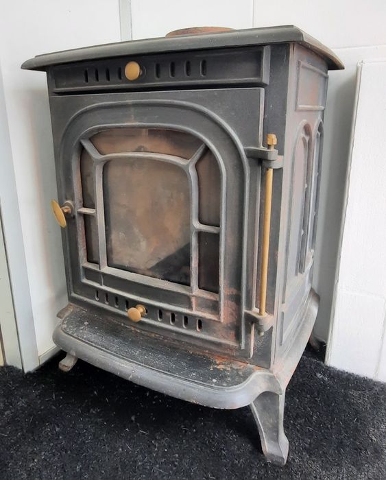 Salamandra ferro fundido