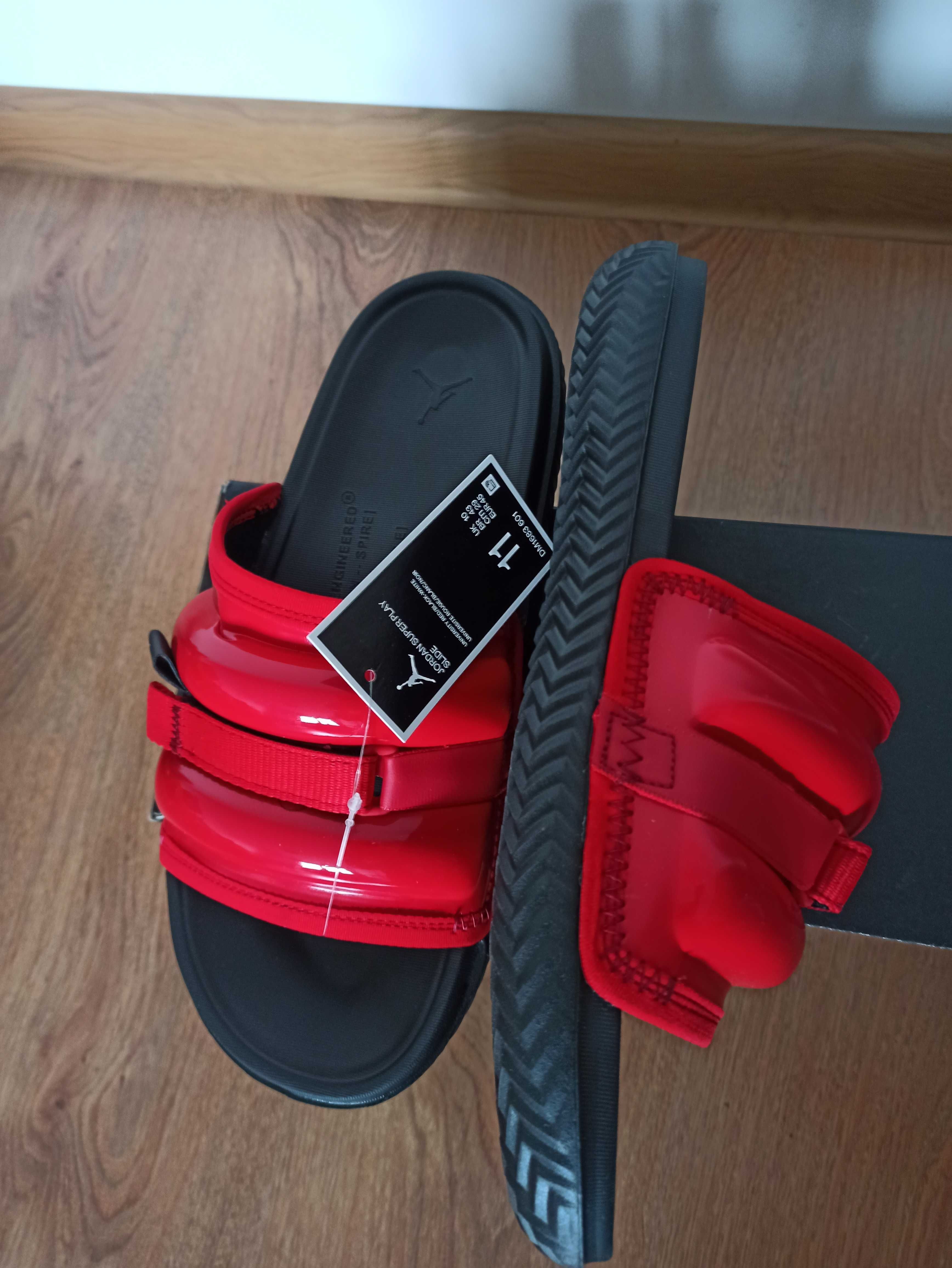 (R. EUR 45) Nike Jordan Super Play Slides Patent Red DM1683,-601